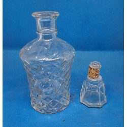 Carafe à Whisky Vintage en Verre Pressé, avec Bouchon en Liège et Plastique