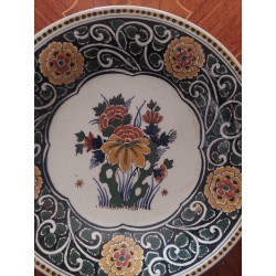 Assiette polychrome DE PORCELEYNE FLES - ROYAL DELFT XIX-XXe