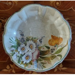 Assiette en Porcelaine Tendre de Minardi Bassano, XVIIIe siècle