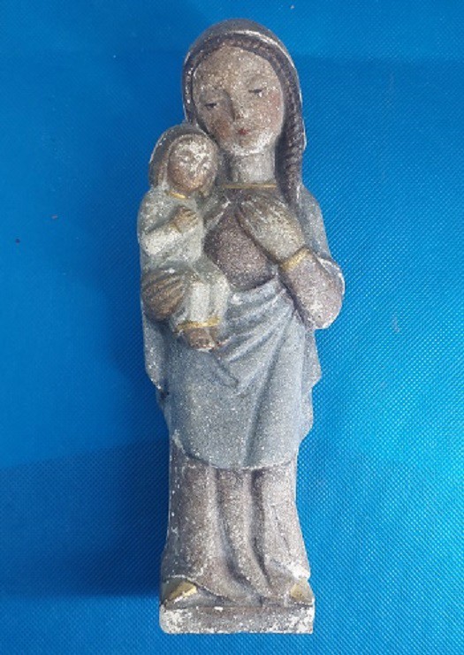 Vente aux Enchères : La Vierge de Jérusalem, Sculpture Mystérieuse du Moyen Âge (Mise à Prix : 700€) logicantiq